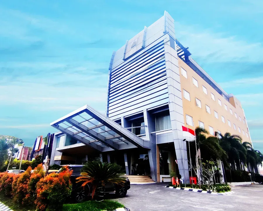 Royal Asnof Hotel